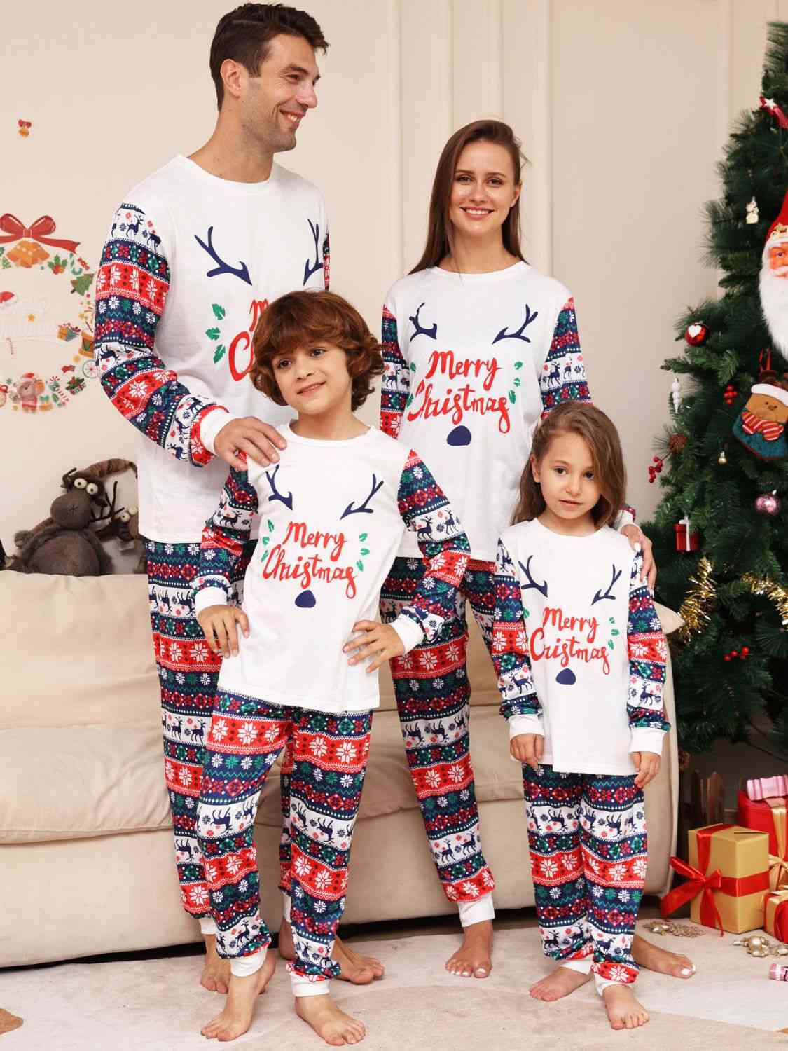 MERRY CHRISTMAS Top & Pants Set MERRY CHRISTMAS Top & Pants Set